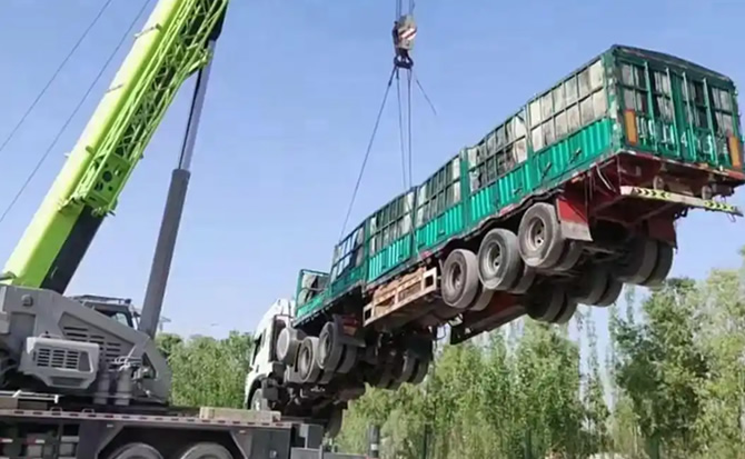 义马道路脱困救援案例